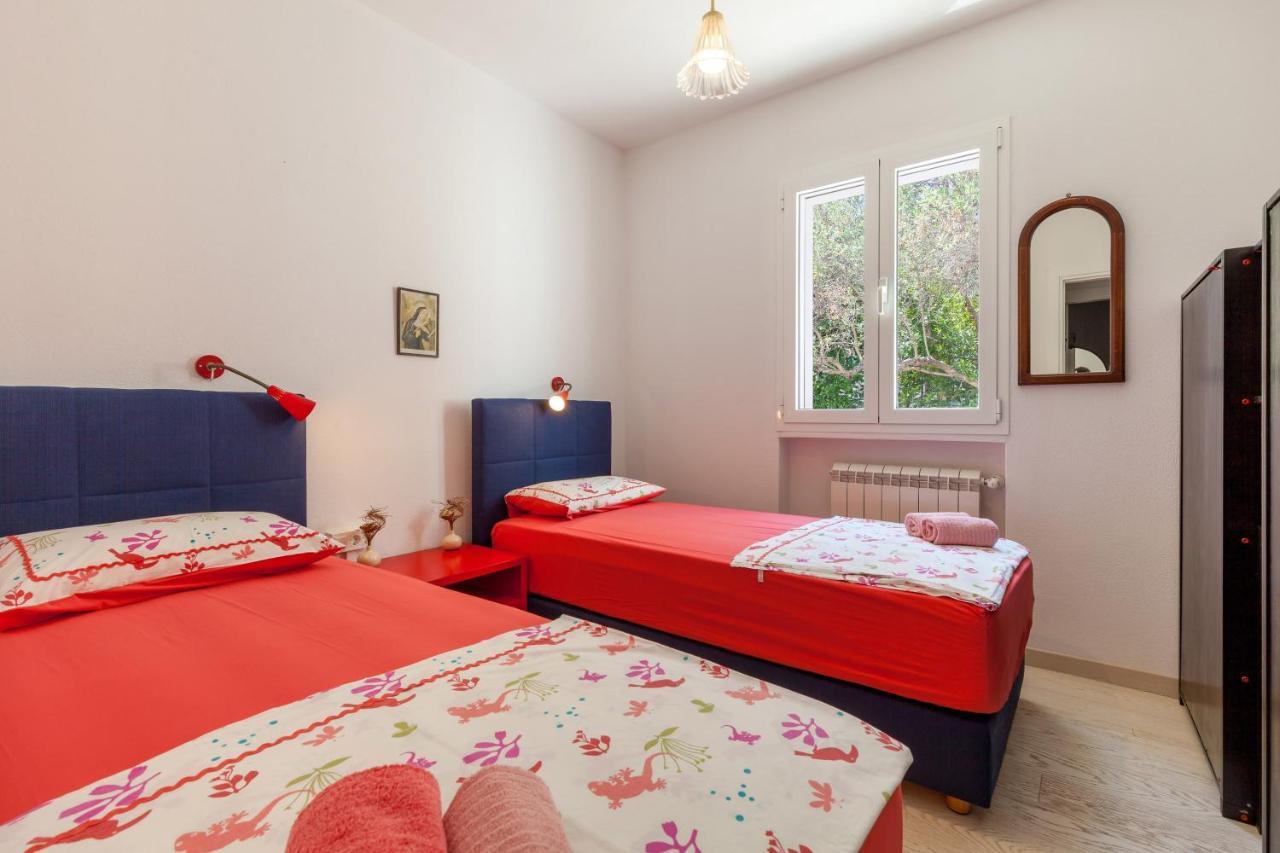 Holiday Home Duje Trogir Exterior photo